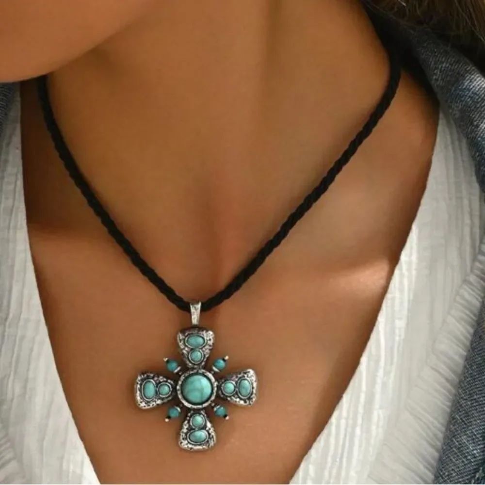 Turquoise Cross Pendant Necklace N1174